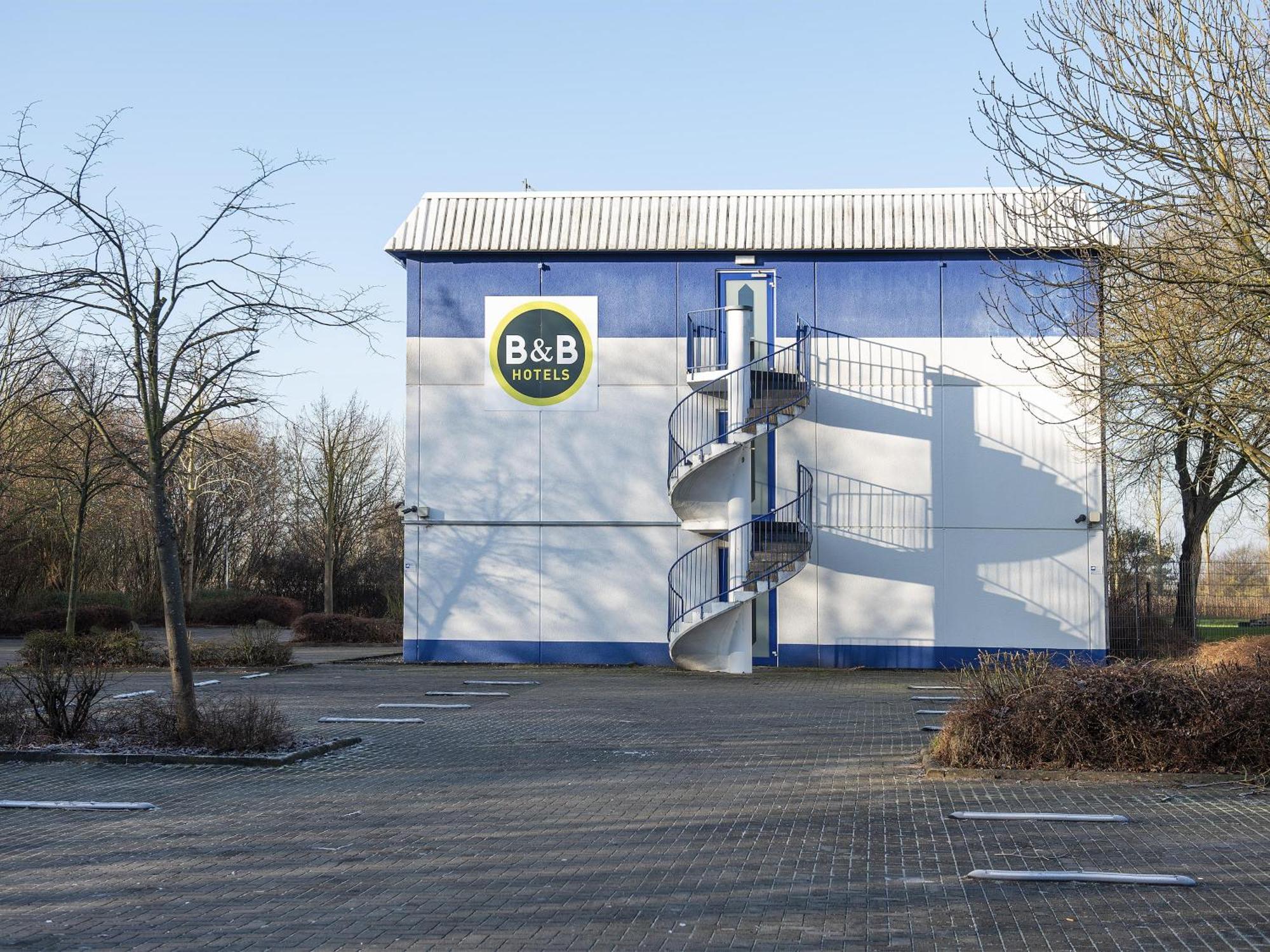 B&B Hotel Rostock-Broderstorf Eksteriør bilde